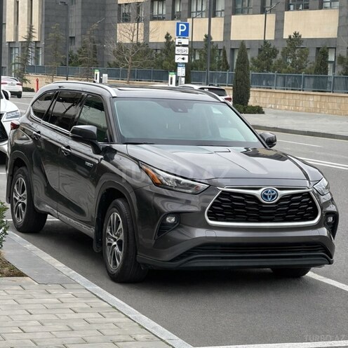Toyota Highlander 2022, 95,000 km - 2.5 l - Bakı