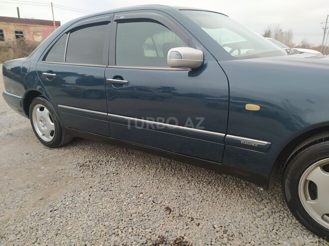 Mercedes E 220 1998, 643,321 km - 2.2 l - İmişli