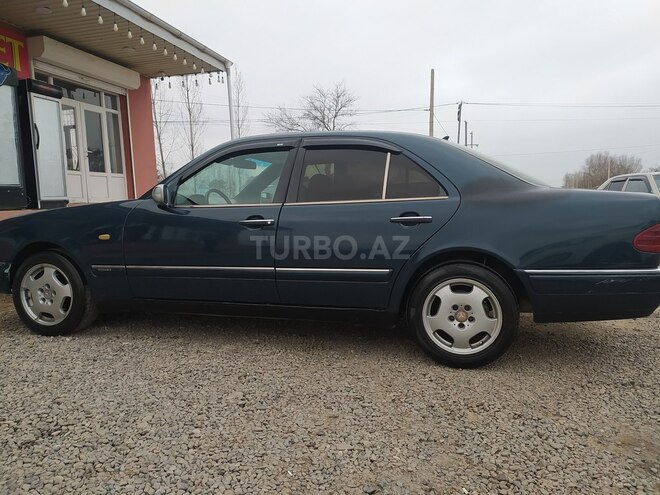 Mercedes E 220 1998, 643,321 km - 2.2 l - İmişli