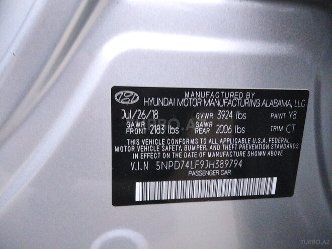 Hyundai Elantra-14