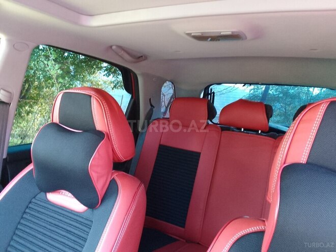 Kia Sportage-12