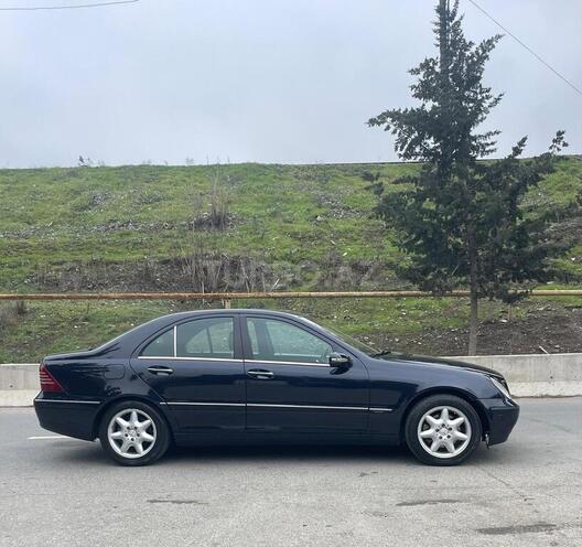 Mercedes C 240 2000, 327,000 km - 2.6 л - Bakı