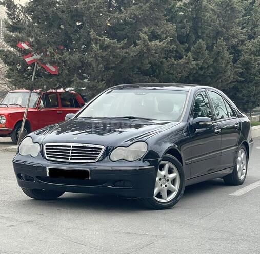 Mercedes C 240 2000, 327,000 km - 2.6 л - Bakı