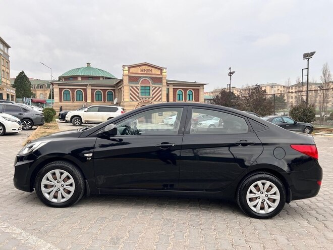 Hyundai Accent 2011, 163,000 km - 1.6 л - Bakı