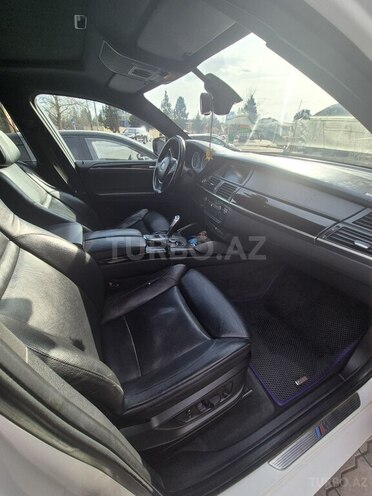 BMW X6 M 2010, 240,000 km - 4.4 l - Gəncə