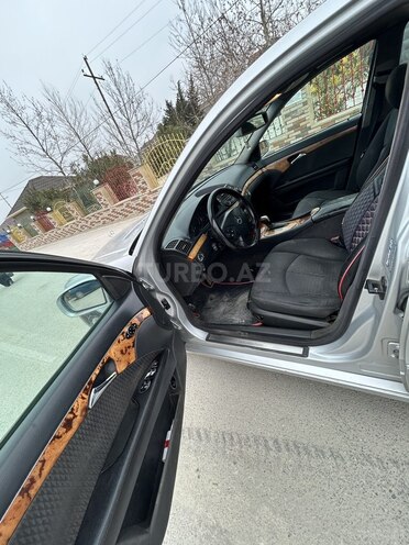 Mercedes E 270 2002, 475,683 km - 2.7 l - Bakı