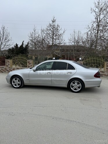 Mercedes E 270 2002, 475,683 km - 2.7 l - Bakı
