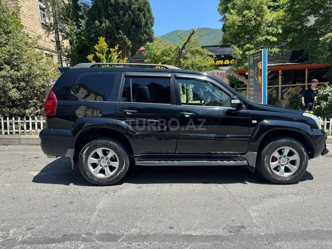 Toyota Land Cruiser Prado-2