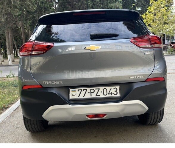 Chevrolet Tracker-3