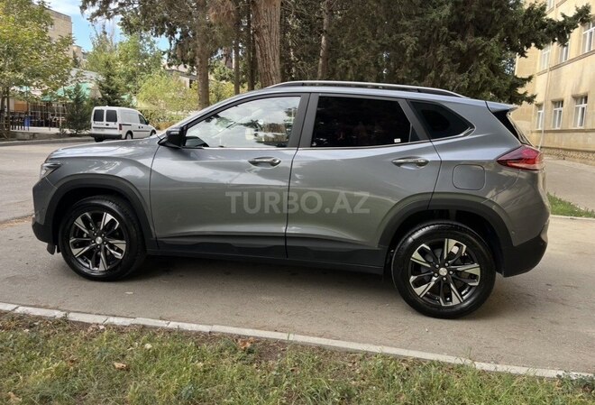 Chevrolet Tracker-4