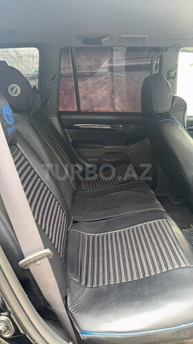 Toyota Land Cruiser Prado-9