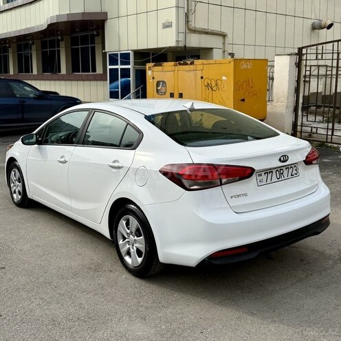 Kia Forte 2017, 108,000 km - 2.0 l - Bakı