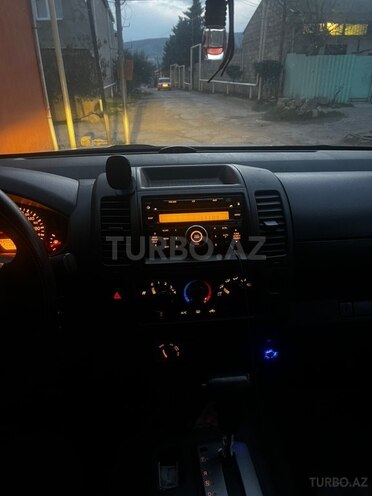 Nissan Navara 2012, 199,000 km - 2.5 l - Bakı