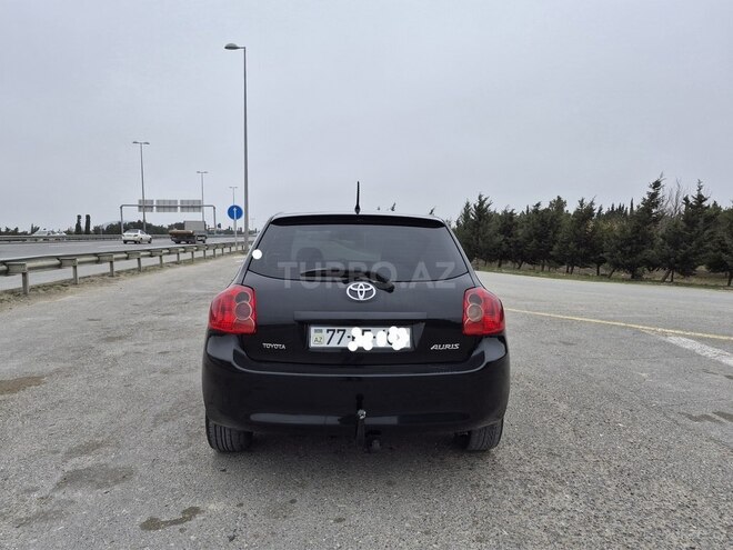Toyota Auris 2007, 301,000 km - 1.4 l - Bakı