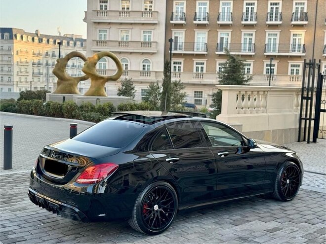 Mercedes C 300 2018, 215,436 km - 2.0 l - Bakı