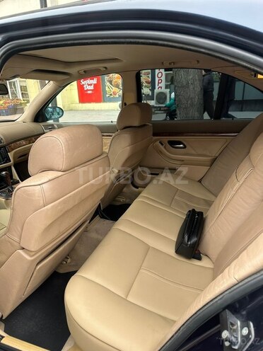 BMW 523 1998, 415,000 km - 2.5 l - Bakı