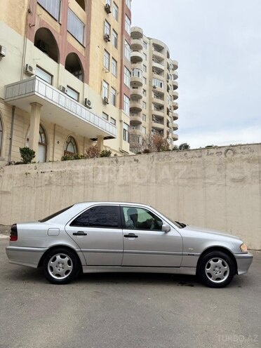 Mercedes C 220-3