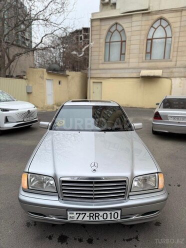 Mercedes C 220-13