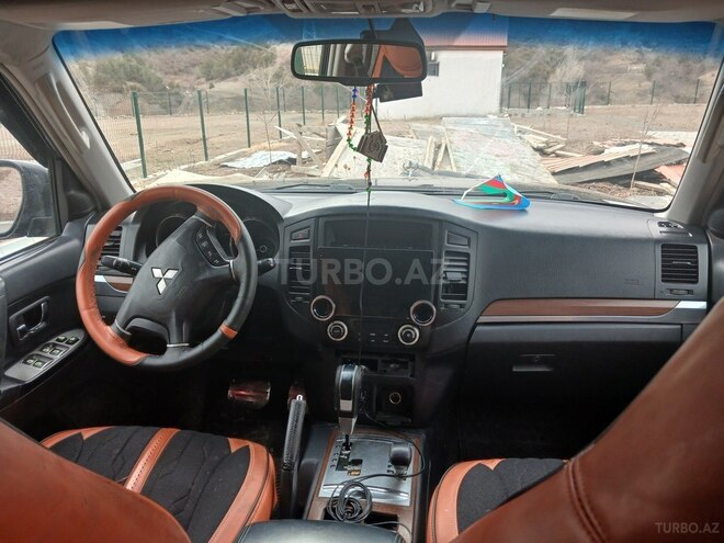 Mitsubishi Pajero 2007, 452,365 km - 3.0 l - Laçın