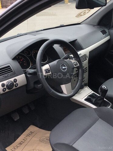 Opel Astra 2007, 246,000 km - 1.4 l - Bakı