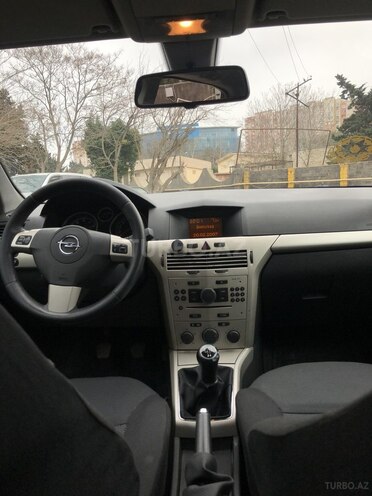 Opel Astra 2007, 246,000 km - 1.4 l - Bakı