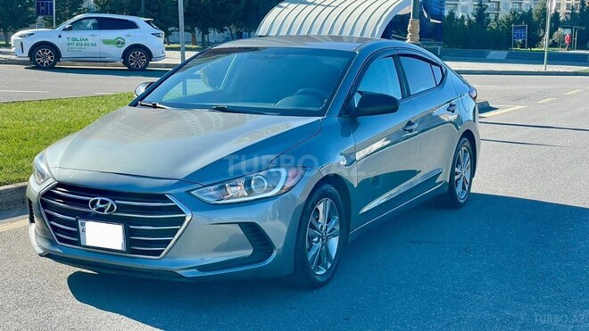Hyundai Elantra 2017, 99,000 km - 2.0 л - Bakı