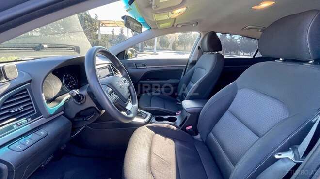 Hyundai Elantra 2017, 99,000 km - 2.0 л - Bakı