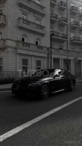 Mercedes C 43 AMG 4MATIC-2
