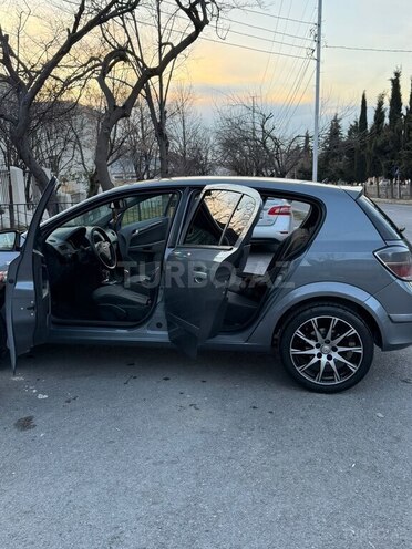 Opel Astra 2007, 210,000 km - 1.4 l - Şəki