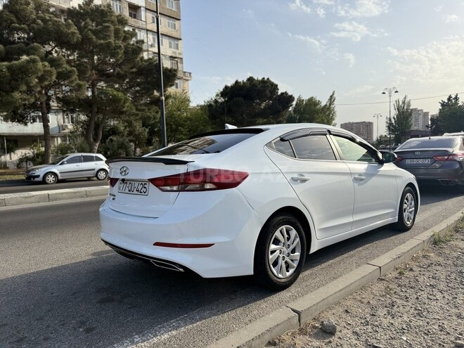 Hyundai Elantra 2016, 145,485 km - 2.0 l - Bakı