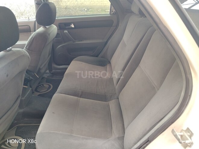 Daewoo Gentra 2014, 390,000 km - 1.5 l - Şirvan