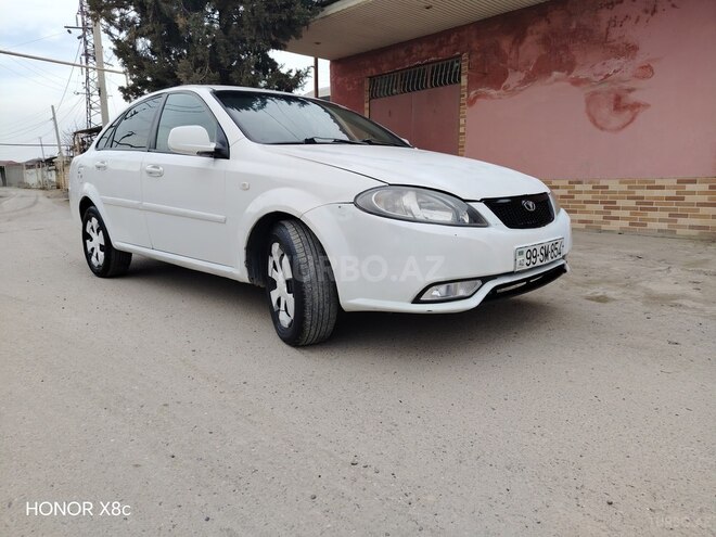 Daewoo Gentra 2014, 390,000 km - 1.5 l - Şirvan