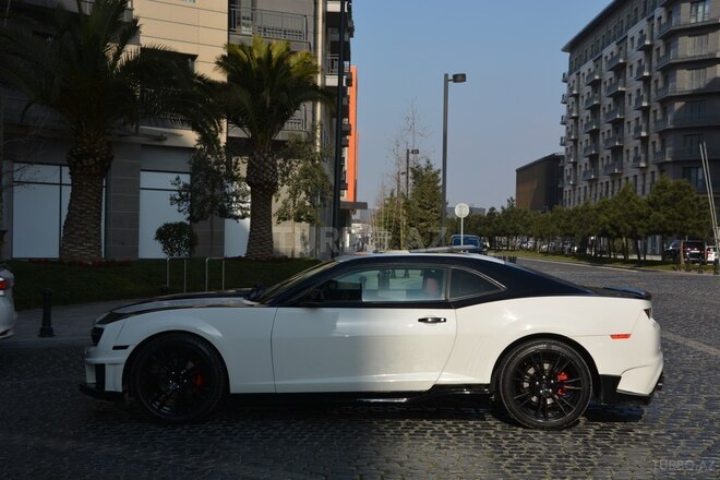 Chevrolet Camaro-6