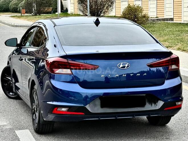 Hyundai Elantra 2019, 98,000 km - 2.0 l - Bakı