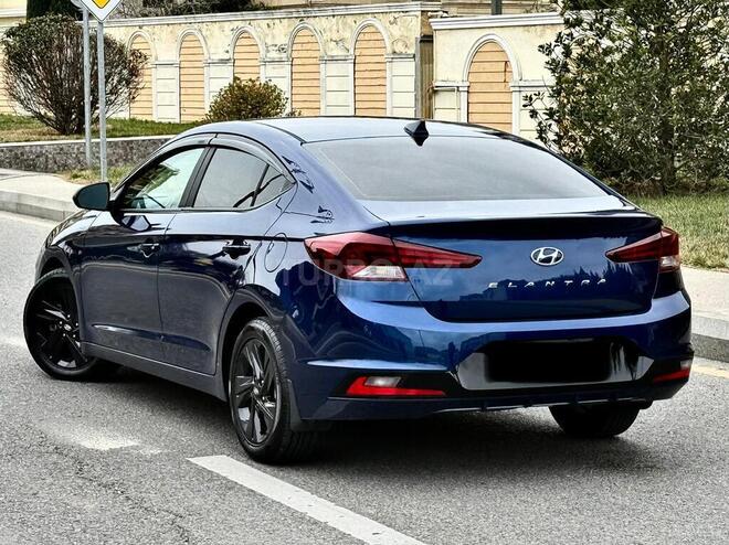 Hyundai Elantra 2019, 98,000 km - 2.0 l - Bakı