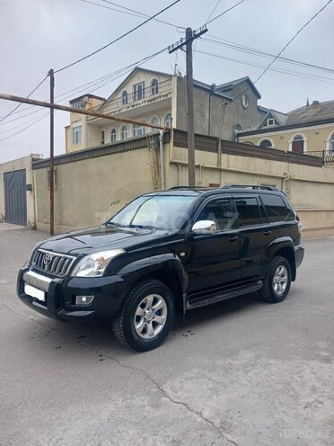 Toyota Land Cruiser Prado-7