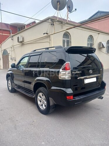 Toyota Land Cruiser Prado-8