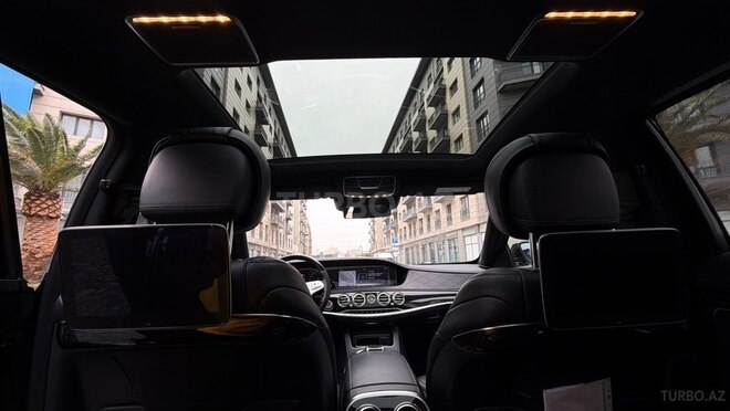 Mercedes  2017, 174,000 km - 4.0 л - Bakı