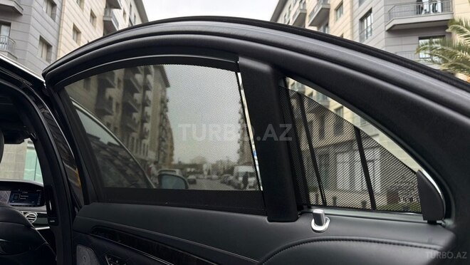 Mercedes  2017, 174,000 km - 4.0 л - Bakı