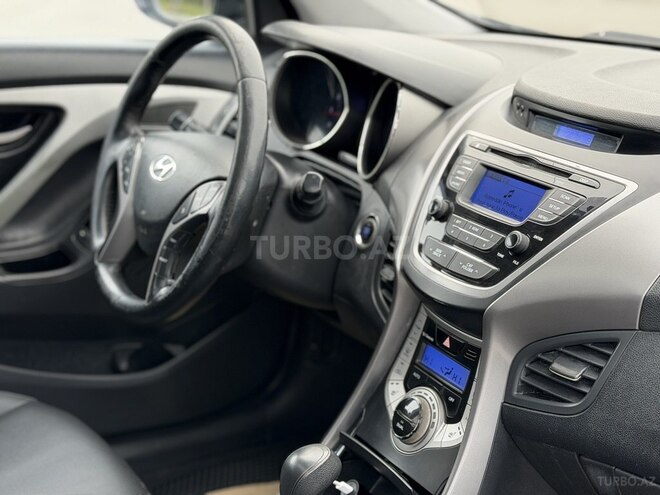 Hyundai Elantra 2011, 212,000 km - 1.8 l - Sumqayıt