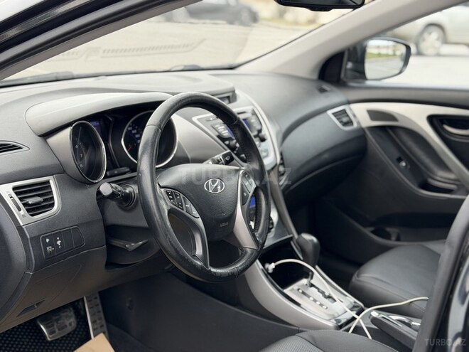 Hyundai Elantra 2011, 212,000 km - 1.8 l - Sumqayıt