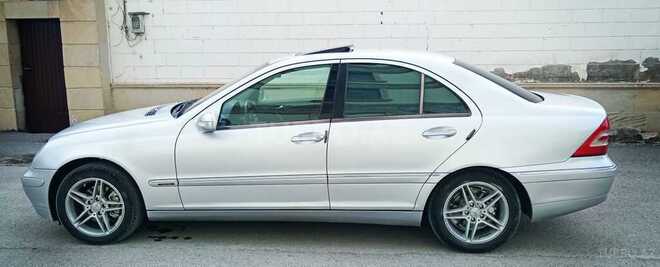Mercedes C 200 2000, 211,245 km - 2.0 л - Bakı