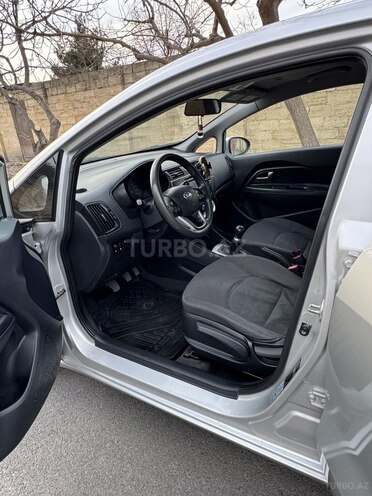 Kia Rio 2011, 205,147 km - 1.4 л - Xaçmaz