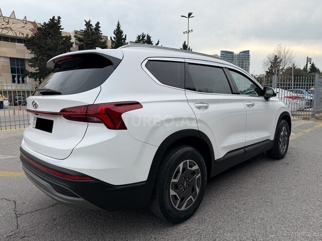 Hyundai Santa Fe-6