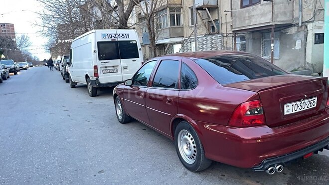 Opel Vectra 1996, 300,000 km - 1.6 l - Bakı