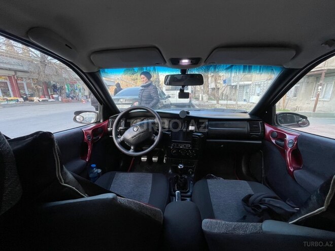 Opel Vectra 1996, 300,000 km - 1.6 l - Bakı
