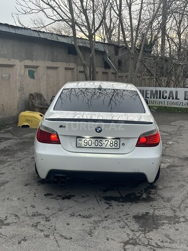 BMW 525 2005, 300,000 km - 2.5 l - Bakı