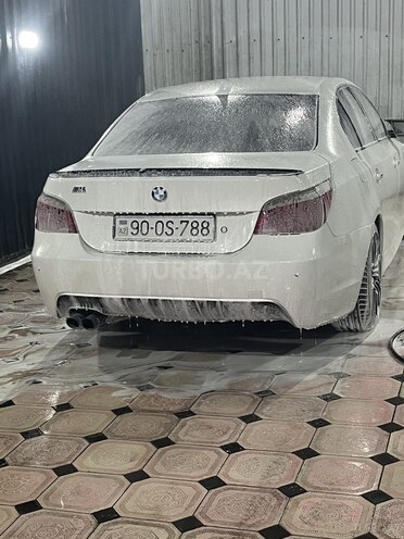 BMW 525 2005, 300,000 km - 2.5 l - Bakı