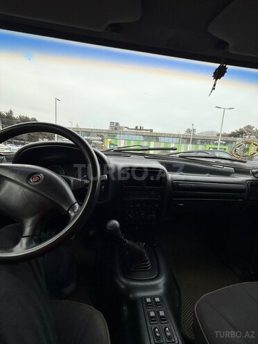 GAZ 31105 2006, 230,000 km - 2.3 l - Bakı