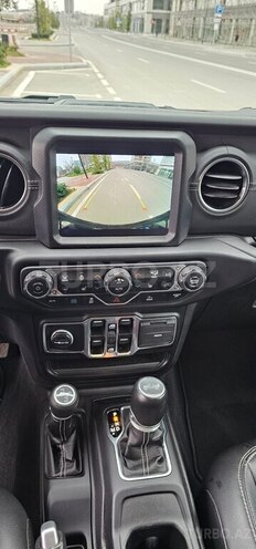 Jeep Wrangler-10